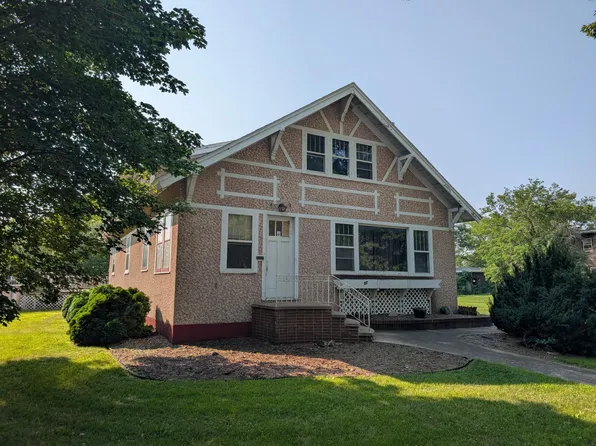 307 Saint Olaf Ave N, Canby, MN 56220
