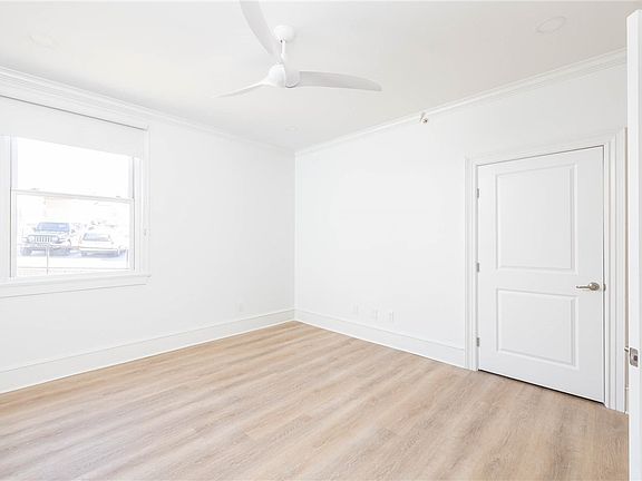 3rd image of 600 W Meadow St APT 102