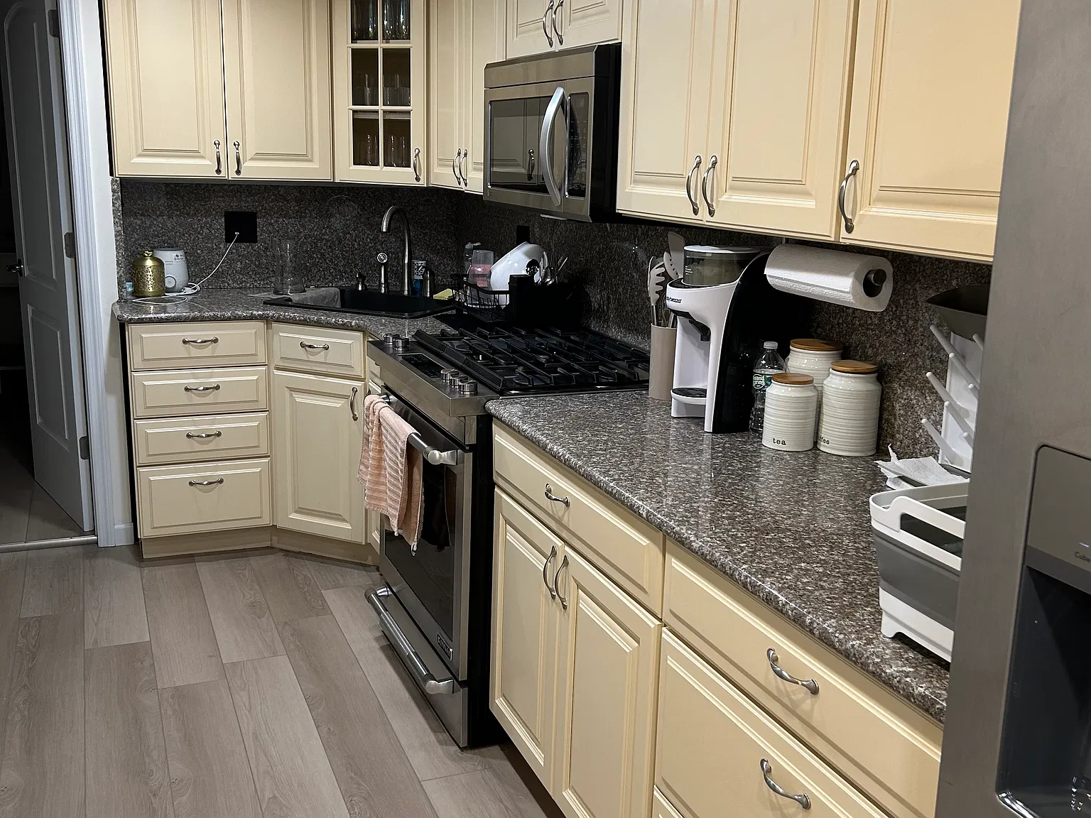 2076 Coyle St — Photo 2