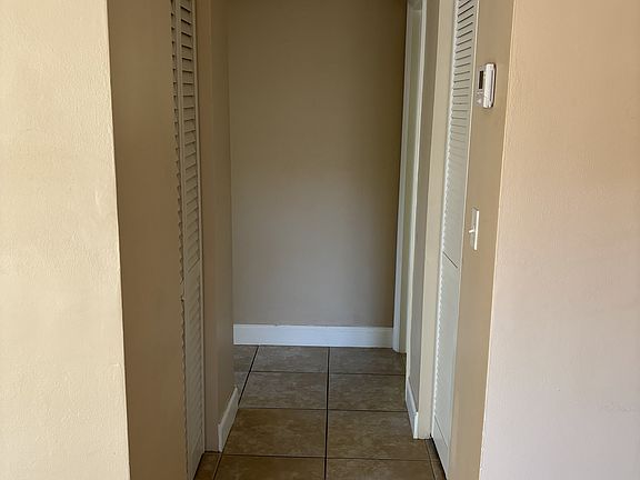 5th image of 1345 NE 105th St APT 3