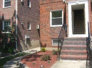16045 Willets Point Blvd 2nd Fl, Whitestone, NY 11357