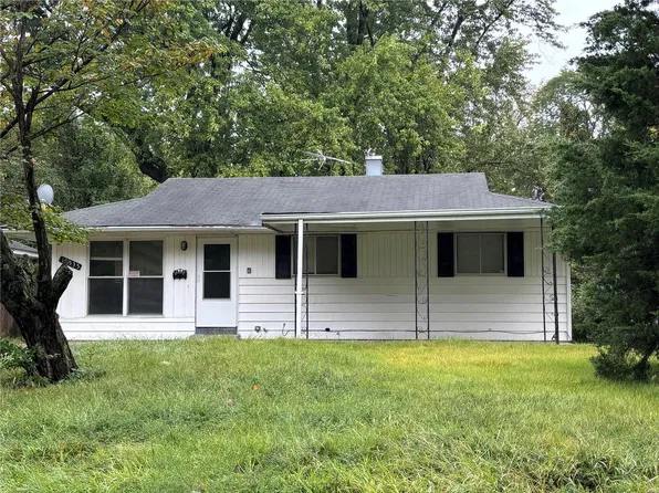 10535 Durness Dr, Saint Louis, MO 63137