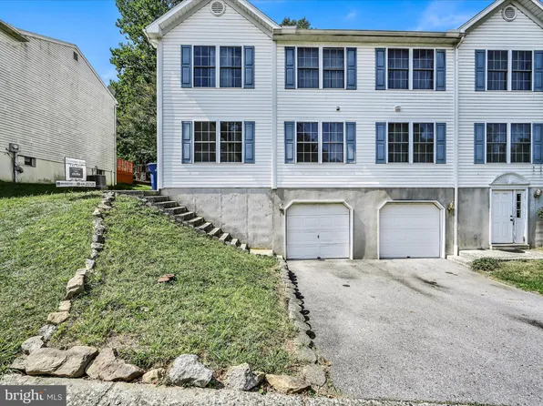 610 Frederick St, Sinking Spring, PA 19608