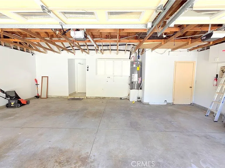 21355 Chirping Sparrow Rd — Photo 33
