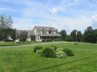1955 Meeker Hill Rd, La Fayette, NY 13084