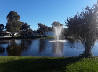 586 Kelli Dr, Leesburg, FL 34788