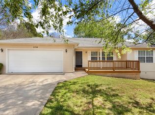 2722 N Colette Ave, Fayetteville, AR 72703