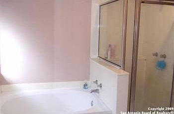 5th image of 7039 Beech Trail Dr