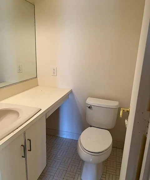 141 Great Neck Rd #3A — Photo 7