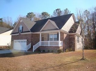 212 Lake Tyler Dr, New Bern, NC 28560