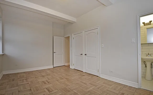 Sold by REMAX Distinguished Homes | media 8