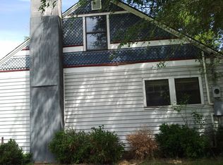 600 E Oklahoma St, Hennessey, OK 73742