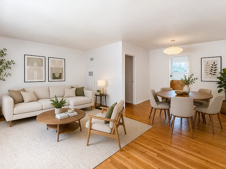 2033 Euclid St #6 — Photo 1