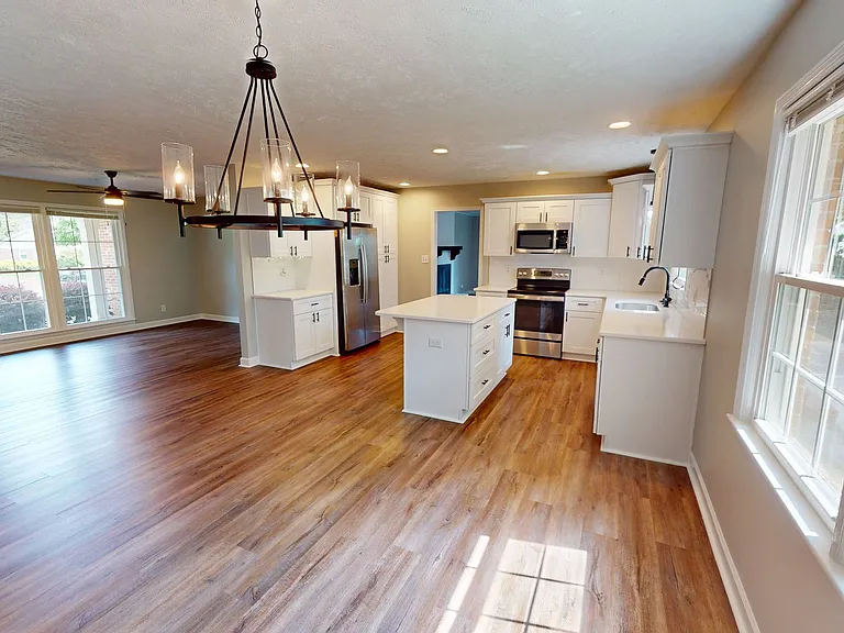 2610 Trenton Rd — Photo 6