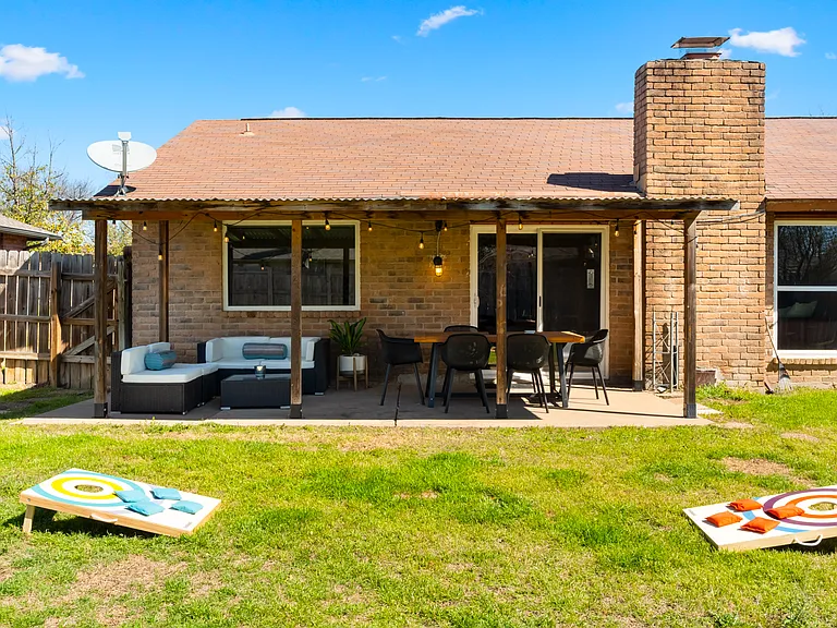 713 Braesgreen Dr — Photo 58