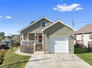 164 S 12th St, Weirton, WV 26062