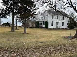 2665 E Sherrill Rd, Minooka, IL 60447