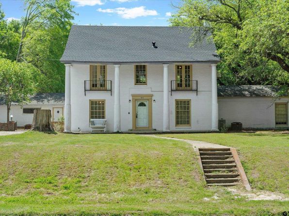 405 E Hubbard St, Lindale, TX 75771