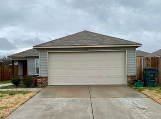 5034 W Claxton Cir, Fayetteville, AR 72704