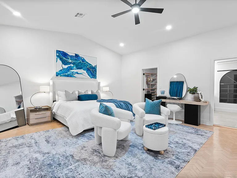 516 Royal Plaza Dr — Photo 12