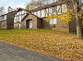 6321 Saint Andrews Dr #33, Canfield, OH 44406