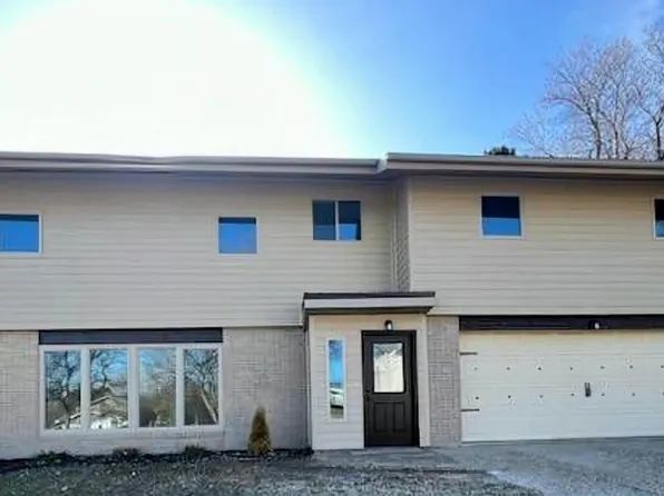 1003 Harrison Dr, Minot, ND 58703