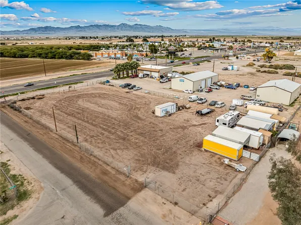 1527 E Cottonwood Ln, Mohave Valley, AZ 86440