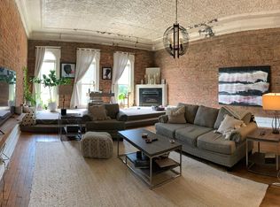 7 Lincolnway #2, Valparaiso, IN 46383
