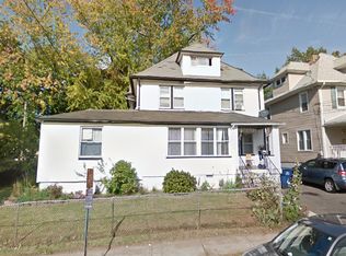 17 Vanderbeck Pl, Hackensack, NJ 07601