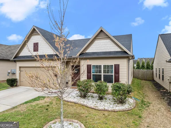 719 Independence Ave, Pendergrass, GA 30567