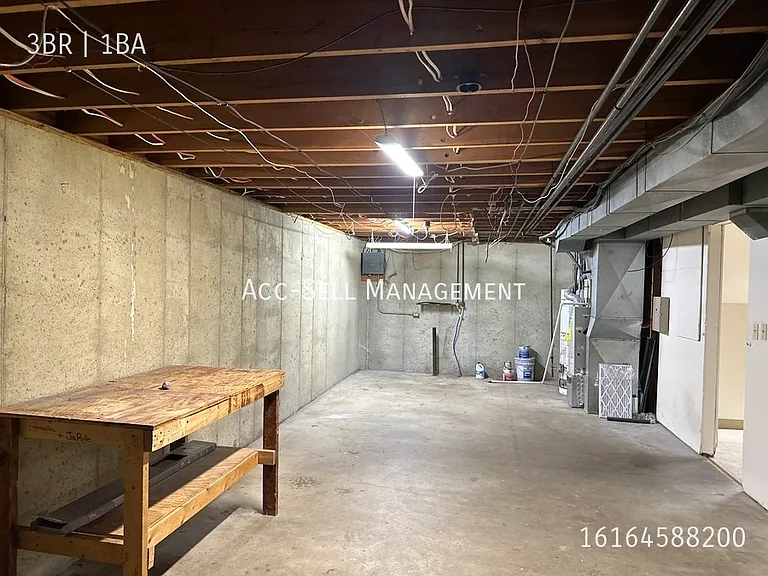 5798 Christie Ave SE — Photo 17