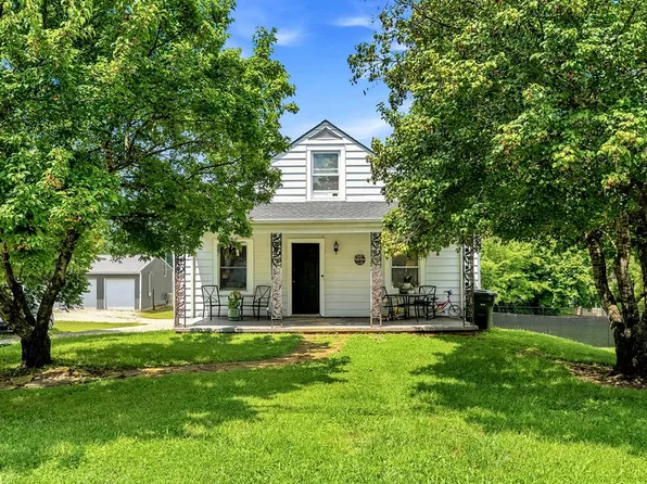 229 Wagoner St, Sparta, TN 38583