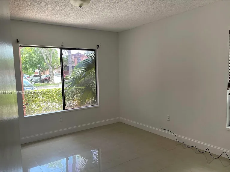 1712 NW 74th Ave #28 — Photo 14
