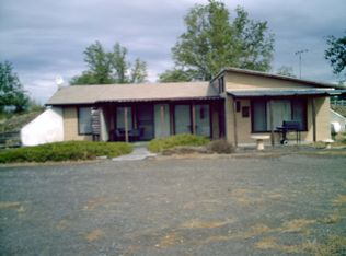 9779 W Osprey St, Hammett, ID 83627