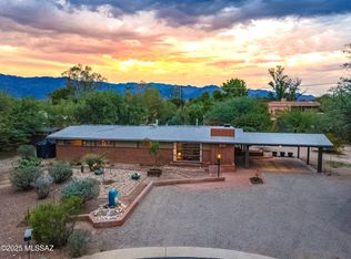 6945 E Arrowhead Pl, Tucson, AZ 85715