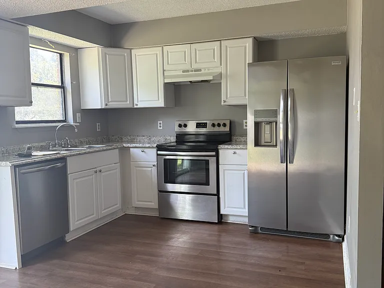 132 Cherokee Ave — Photo 3