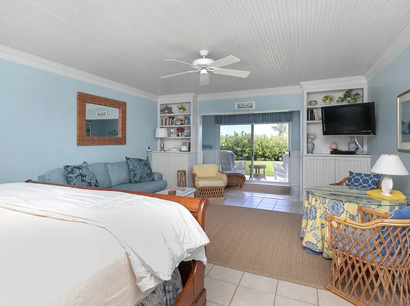 400 Beach Rd, Indian River Shores, FL 32963