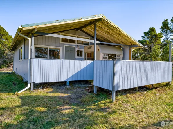 1200 198th Place, Long Beach, WA 98631