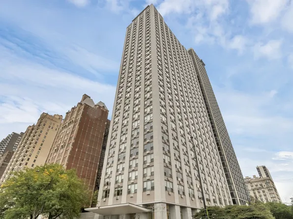 1550 N Lake Shore Dr APT 12D, Chicago, IL 60610
