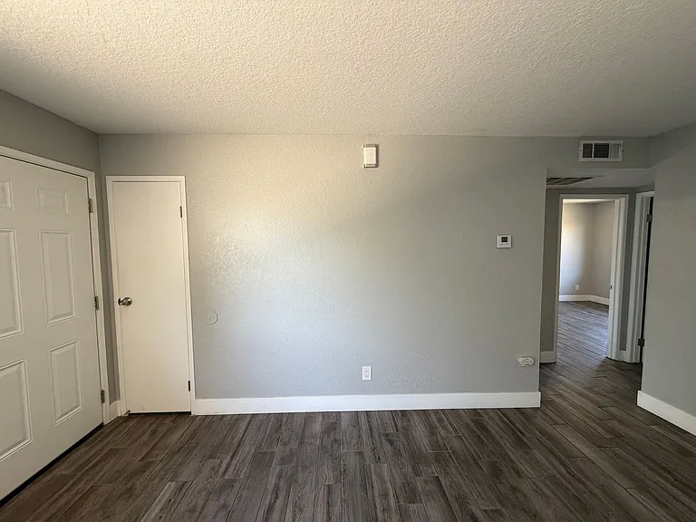 725 Lambert Way #2 — Photo 3