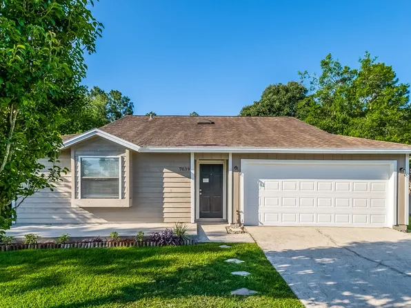 7039 Eagles Perch Dr, Jacksonville, FL 32244