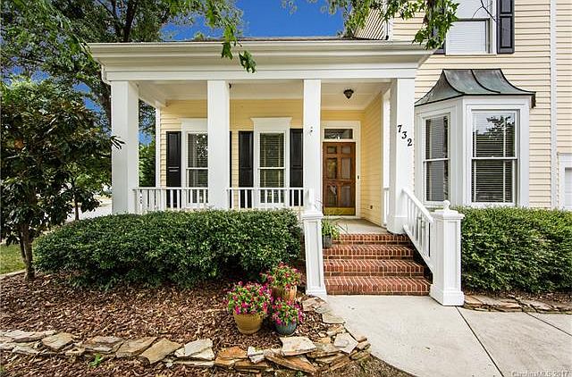 1st image of 732 Camaross Dr