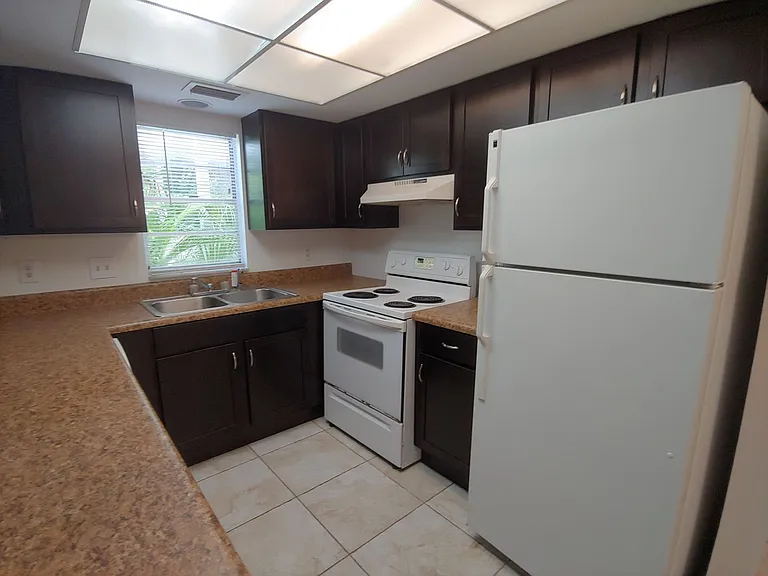 5324 Desoto Pl #A — Photo 6