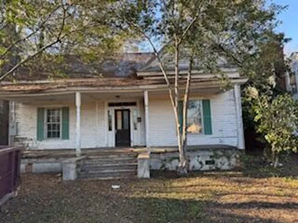804 Calhoun St, Johnston, SC 29832