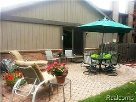 3rd image of 12465 Woodgate Dr #42