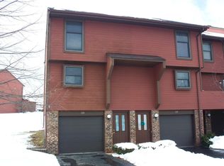 115 Willingate Rd, Fairport, NY 14450