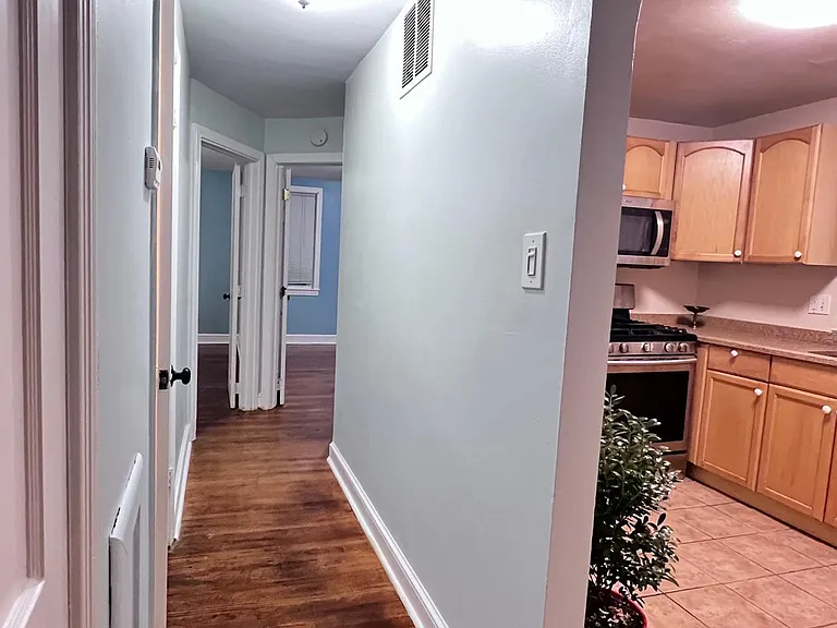 3405 Brunswick Ave — Photo 7