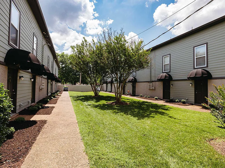 Chase Cove Apartments — Photo 38