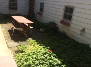 2142 Banner Dr SW, Wyoming, MI 49509