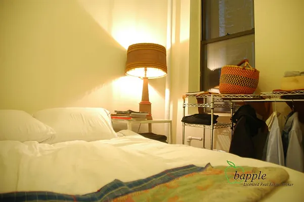 Rented by Bapple | media 7